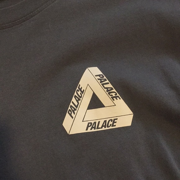 Palace tri ferg t shirt - Picture 2 of 4